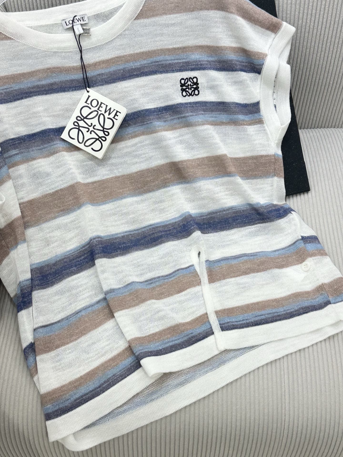 Loew 26 Short-Sleeve Top Brown Blue in Cotton 380292