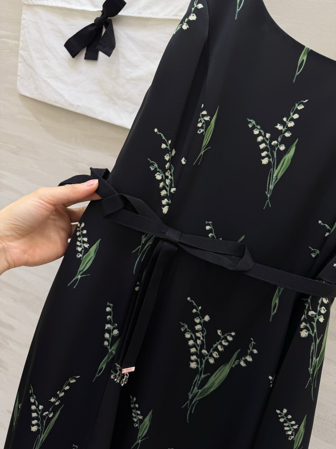 CD 26 Lily of the Valley Print Slip Dress Black in Mulberry Silk 384745