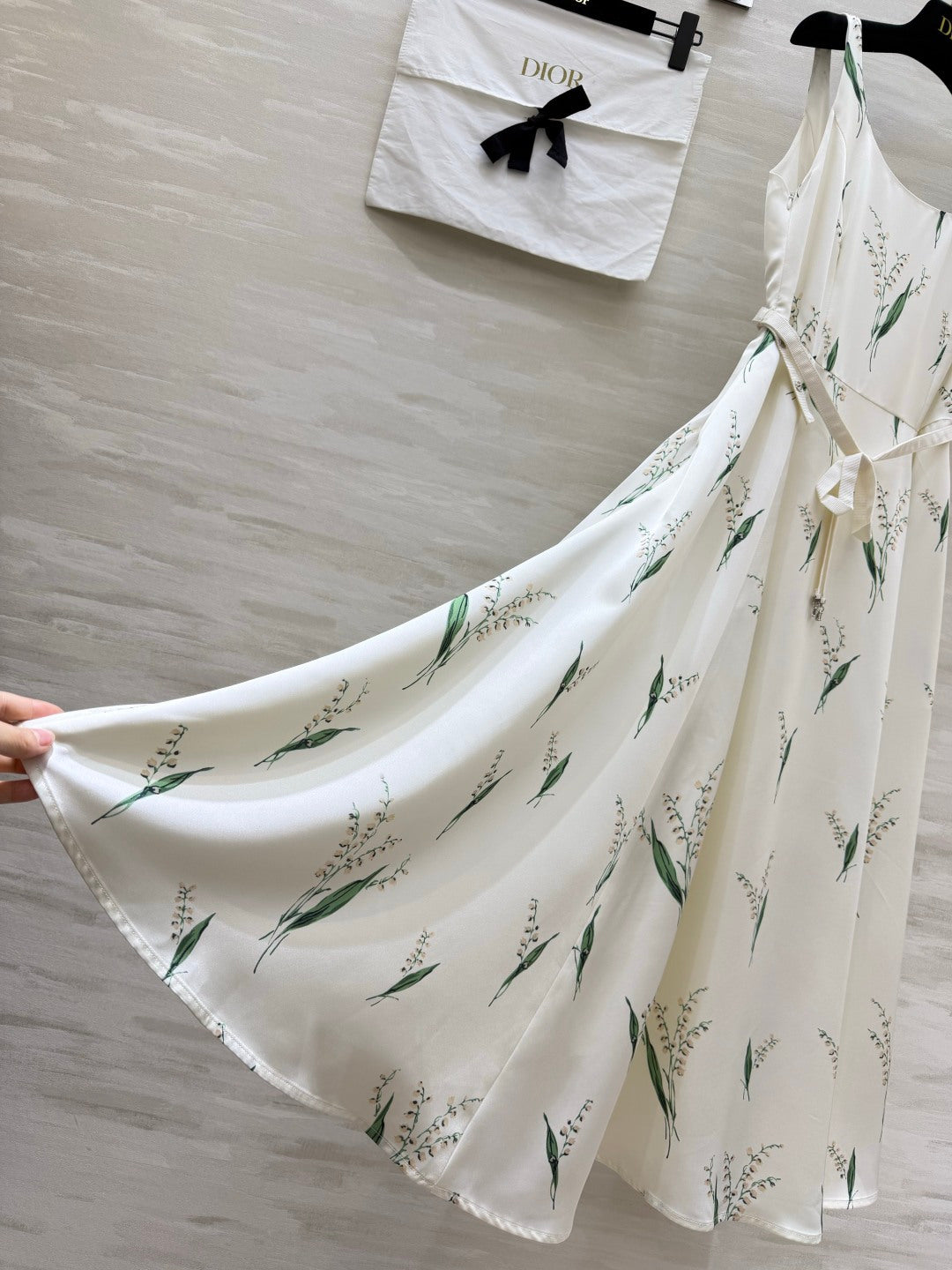 CD 26 Lily of the Valley Print Slip Dress White in Mulberry Silk 384743