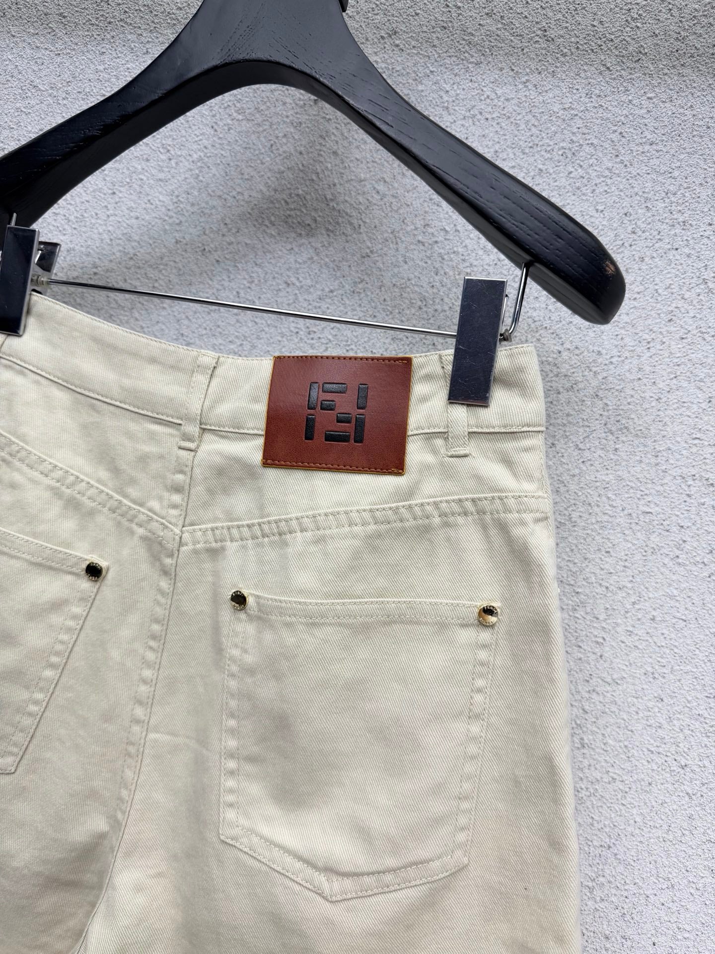 FD Denim Shorts with Rolled-up Cuffs in Cotton 384276
