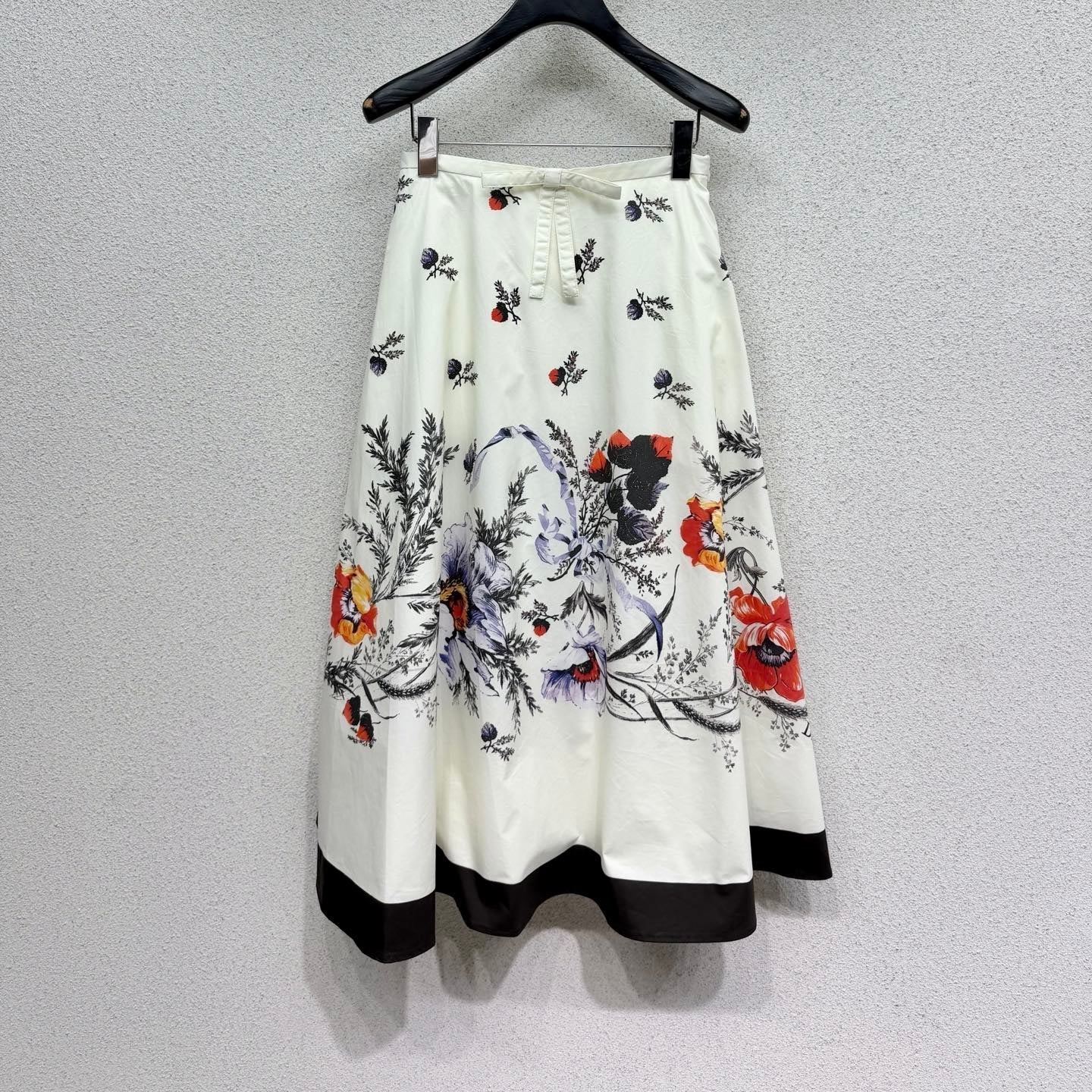 CD Bow Print Midi Skirt White in Cotton 388352