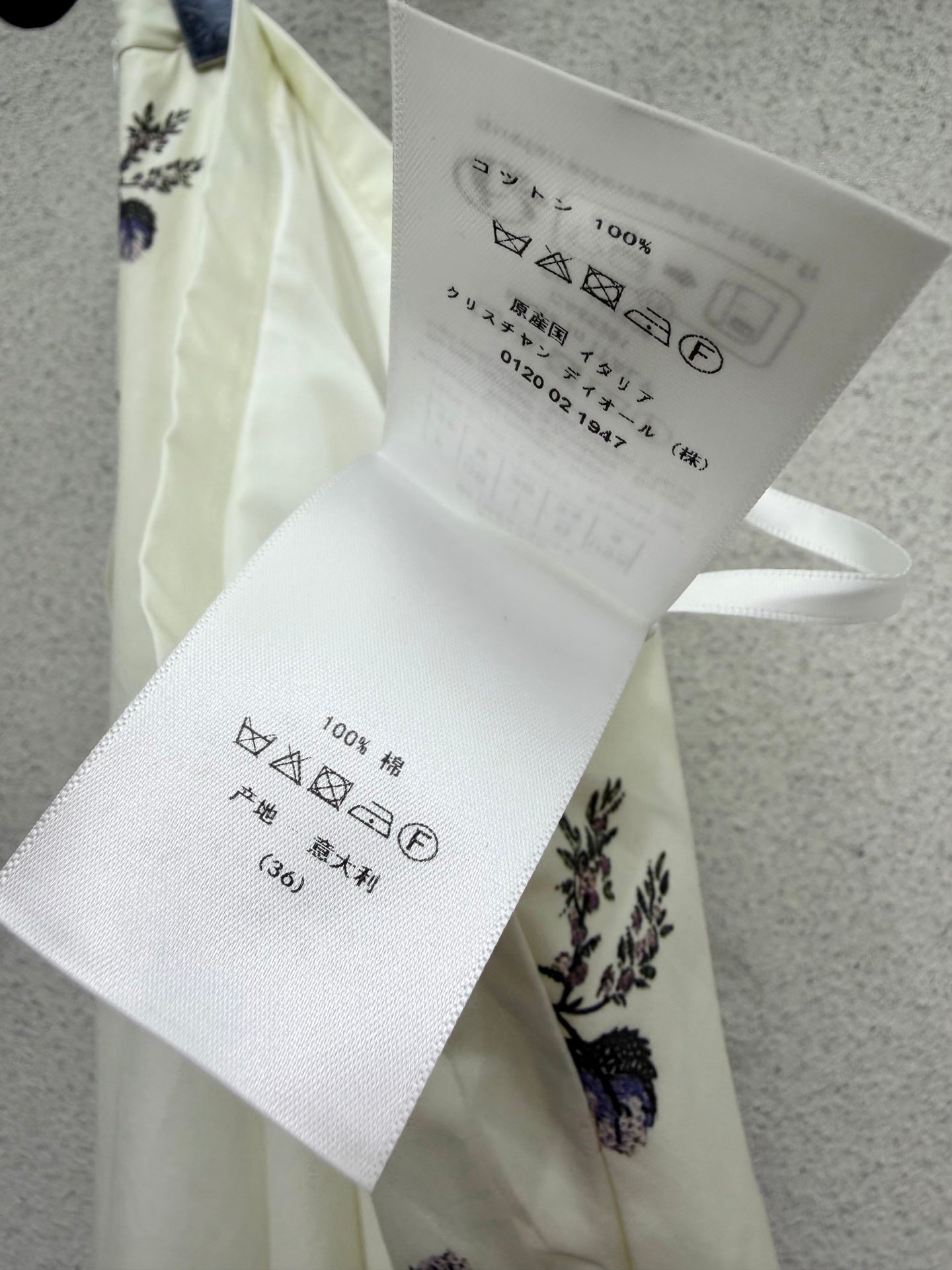 CD Bow Print Midi Skirt White in Cotton 388352