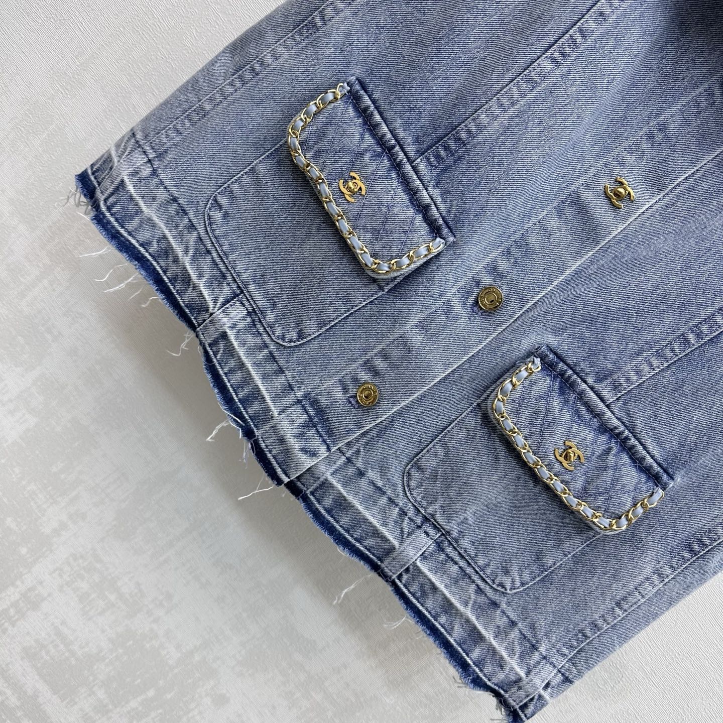 CC 26 Tassel-Edge Denim Vest Blue in Cotton 389543