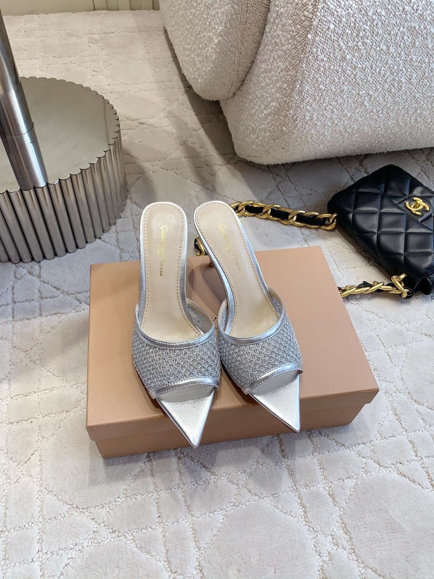 GR Pointed-Toe Mule Sandals 8.5cm Silver Metallic Cowhide & Mesh 854880