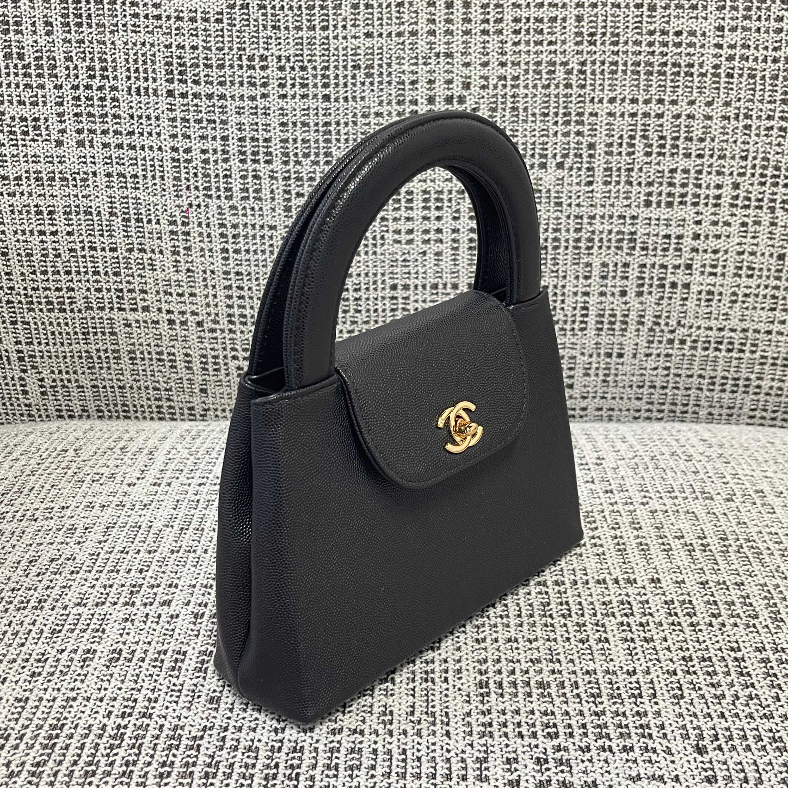 CC Vintage Mini Kelly Handbag 25cm Black Caviar Leather