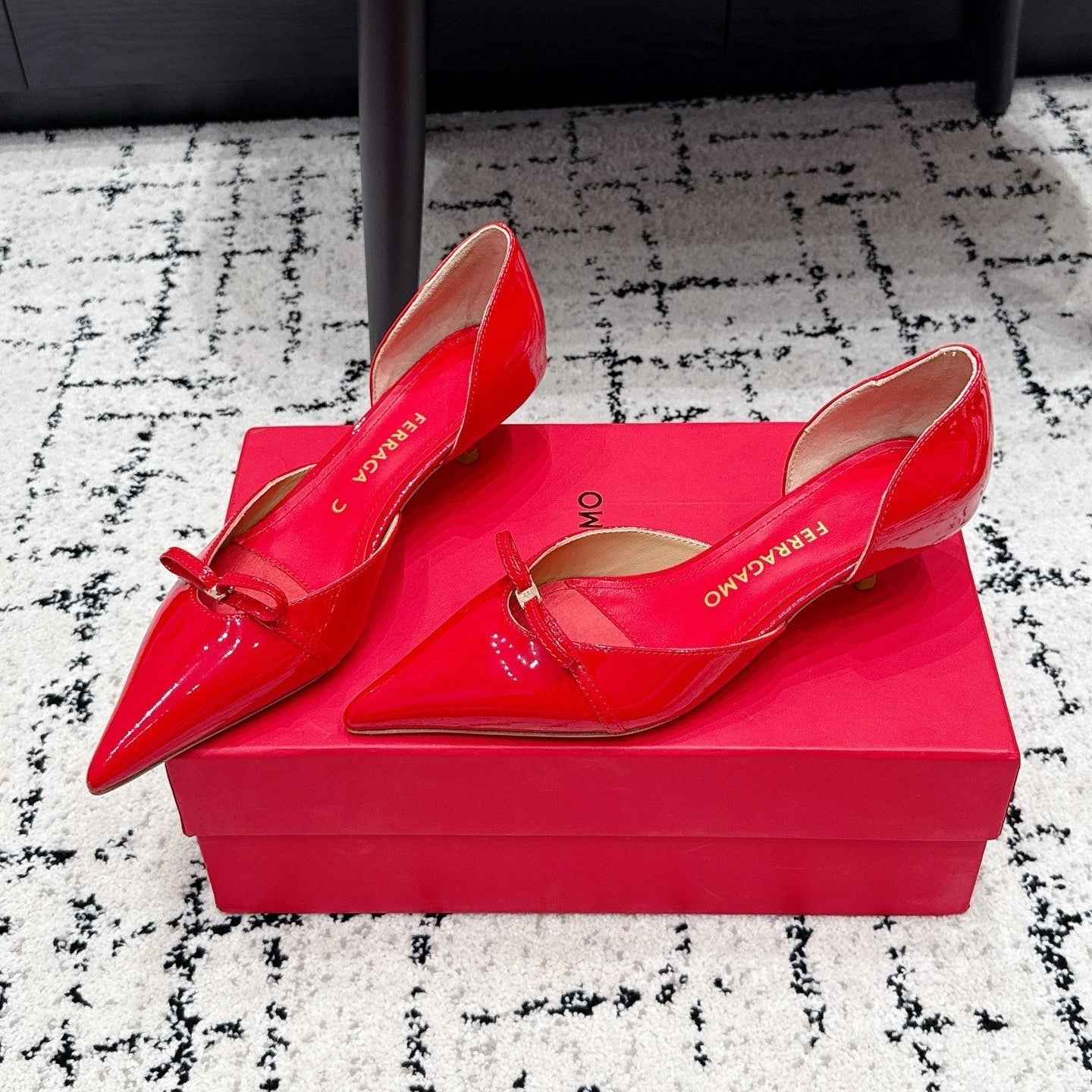 FG Gyoia Bow Pointed Toe Pumps 3.5cm Red Patent Leather 848406