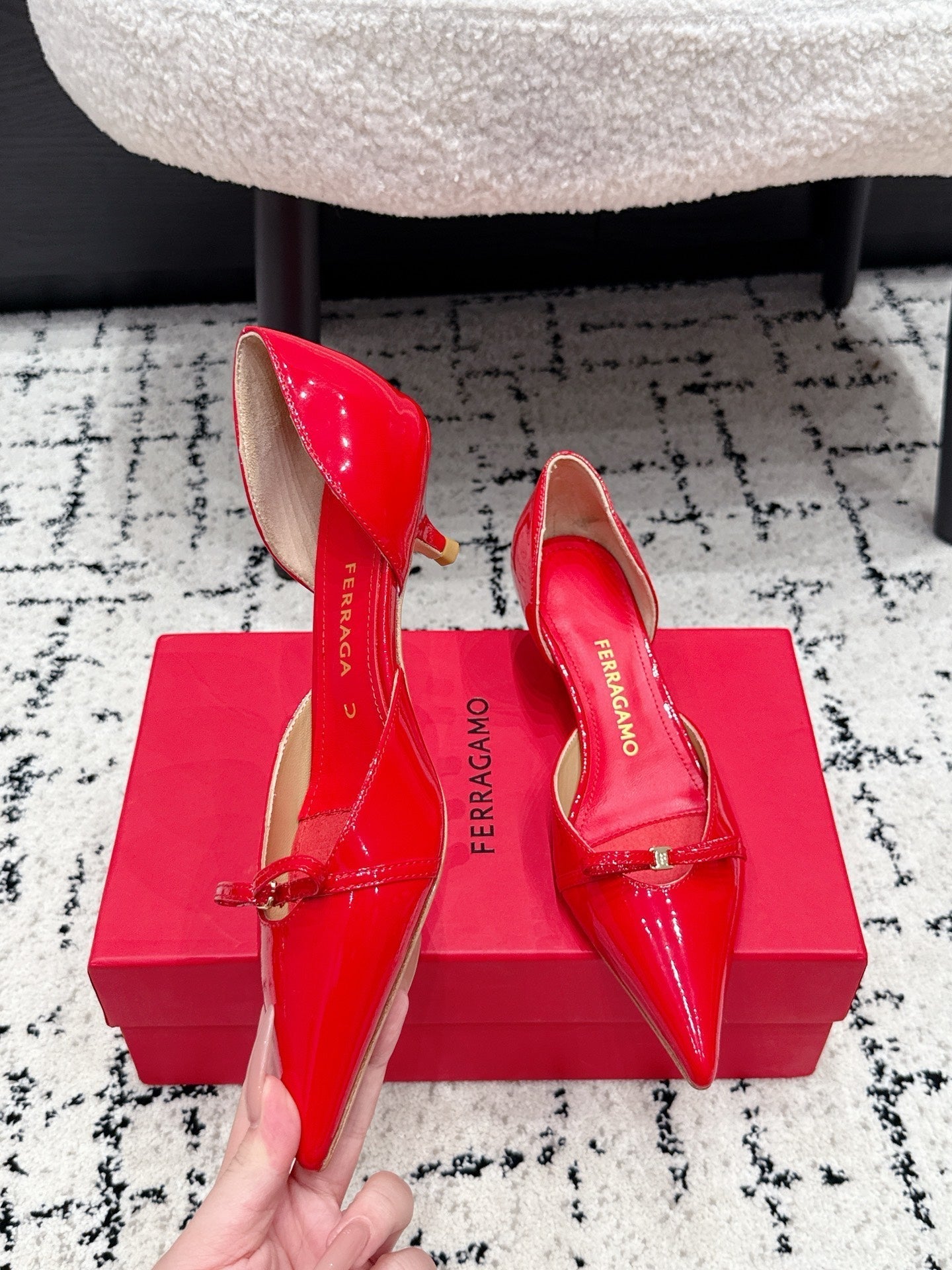 FG Gyoia Bow Pointed Toe Pumps 3.5cm Red Patent Leather 848406