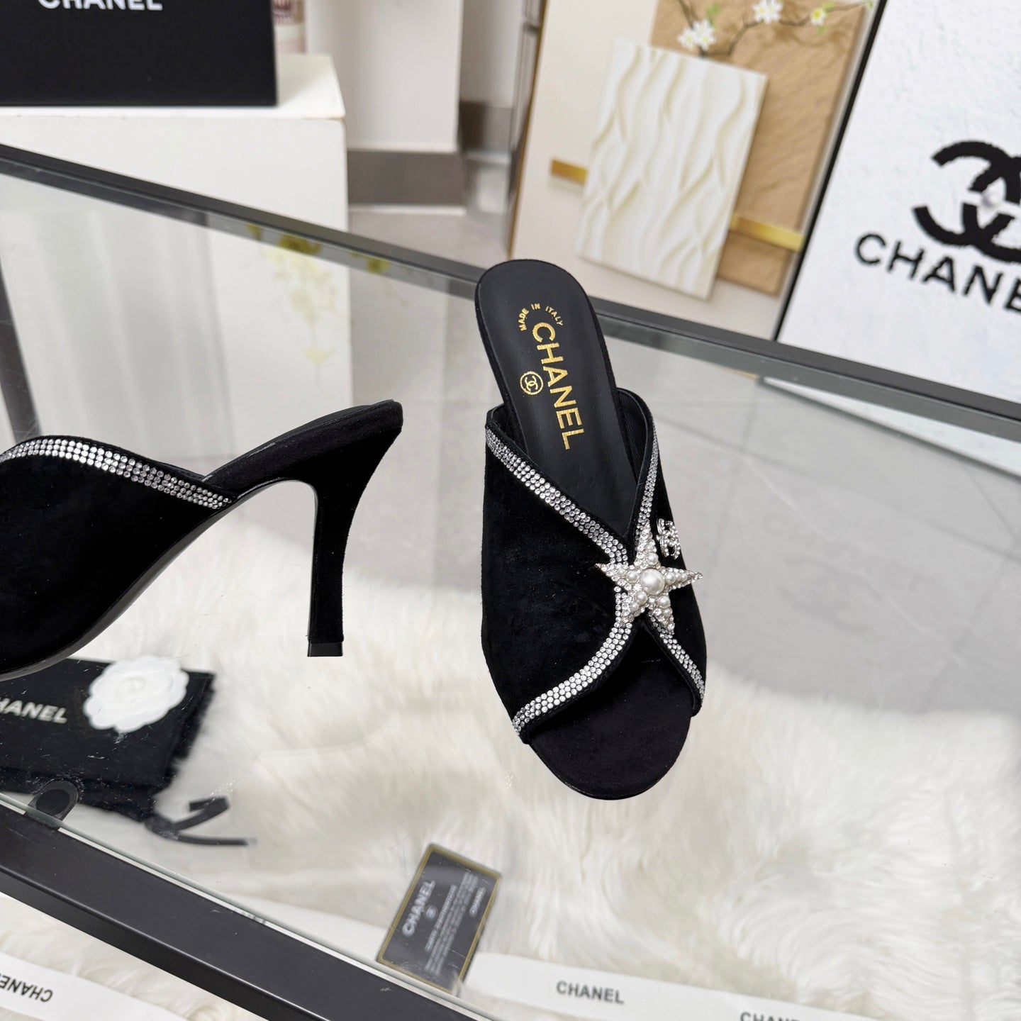 CC Star Brooch Mules Black Cashmere Leather 872824