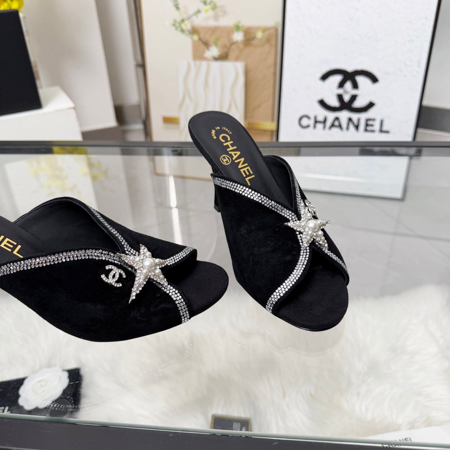 CC Star Brooch Mules Black Cashmere Leather 872824