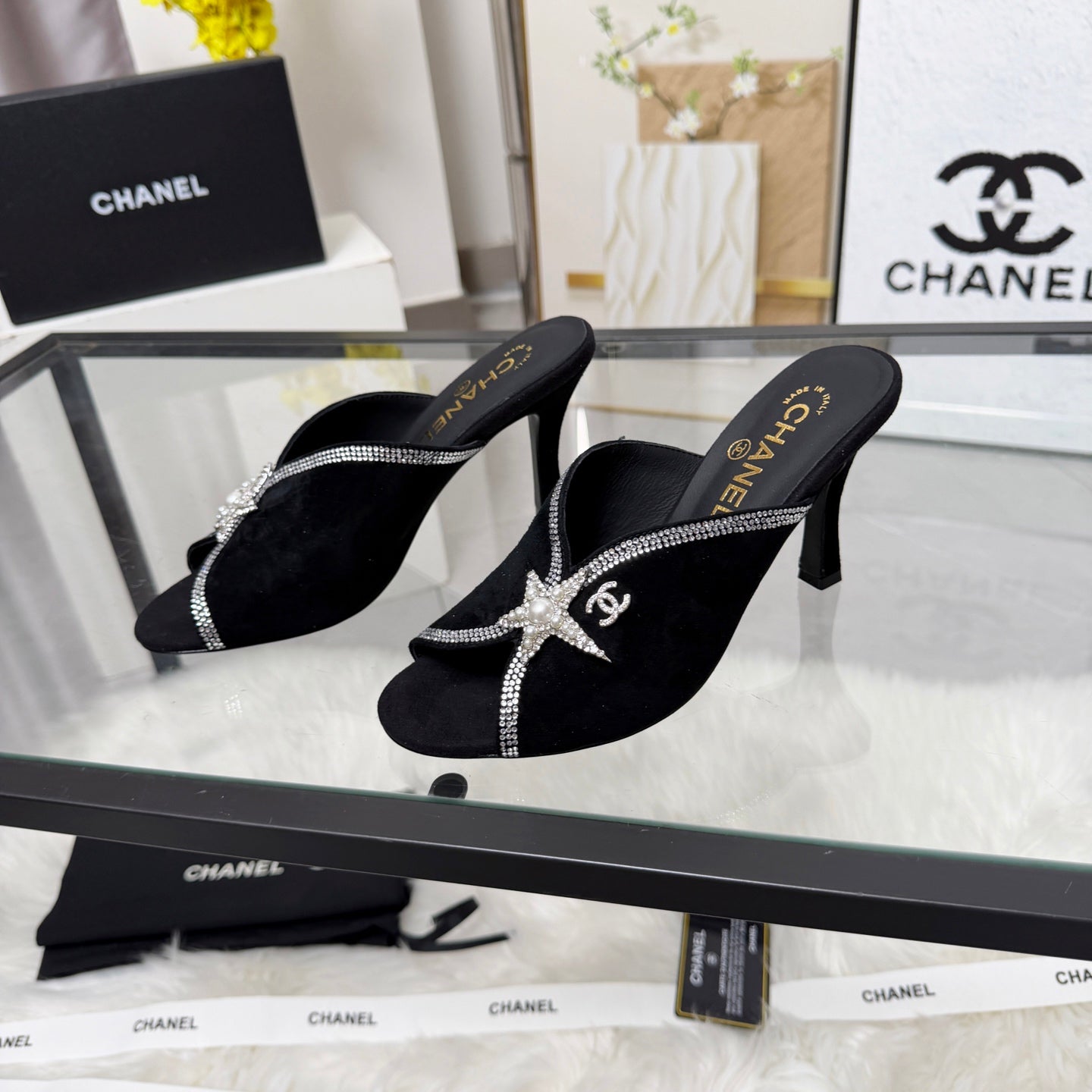 CC Star Brooch Mules Black Cashmere Leather 872824