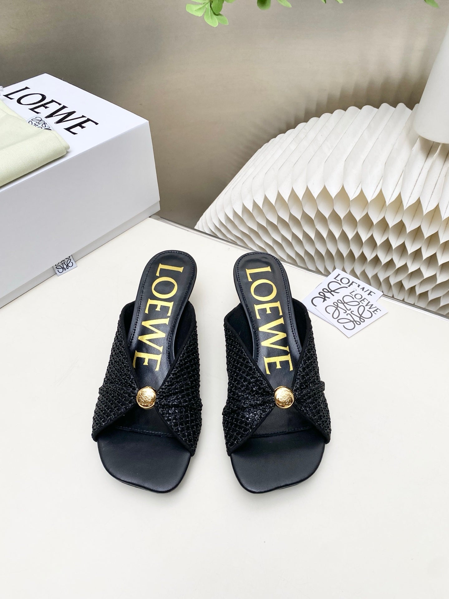 Loew Pebble Soft Sandals Black Lambskin Leather 881365