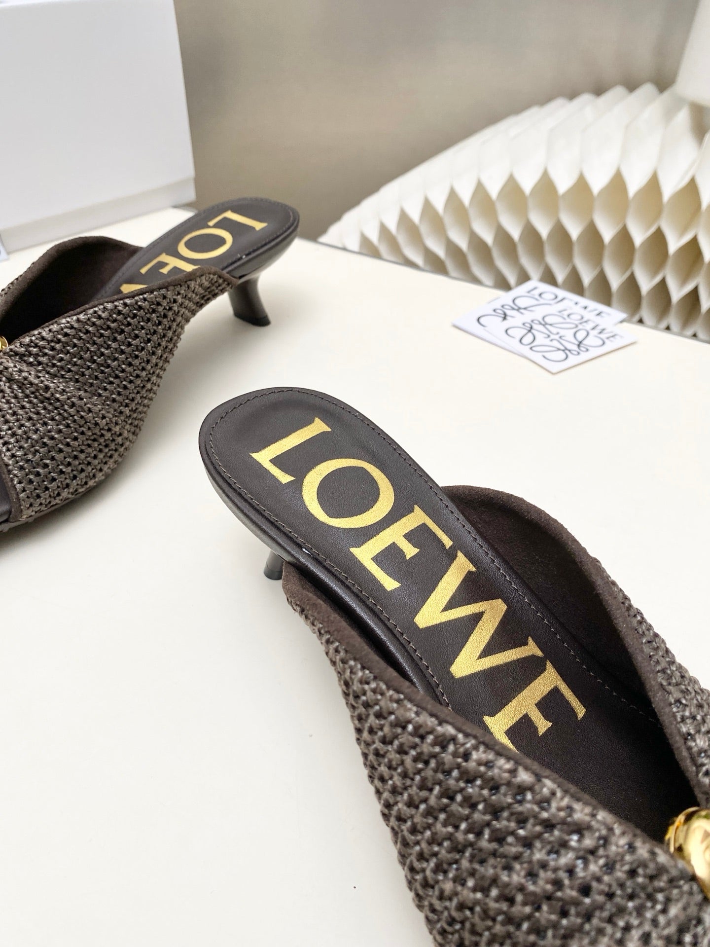 Loew Pebble Soft Sandals Chocolate Lambskin Leather 881363