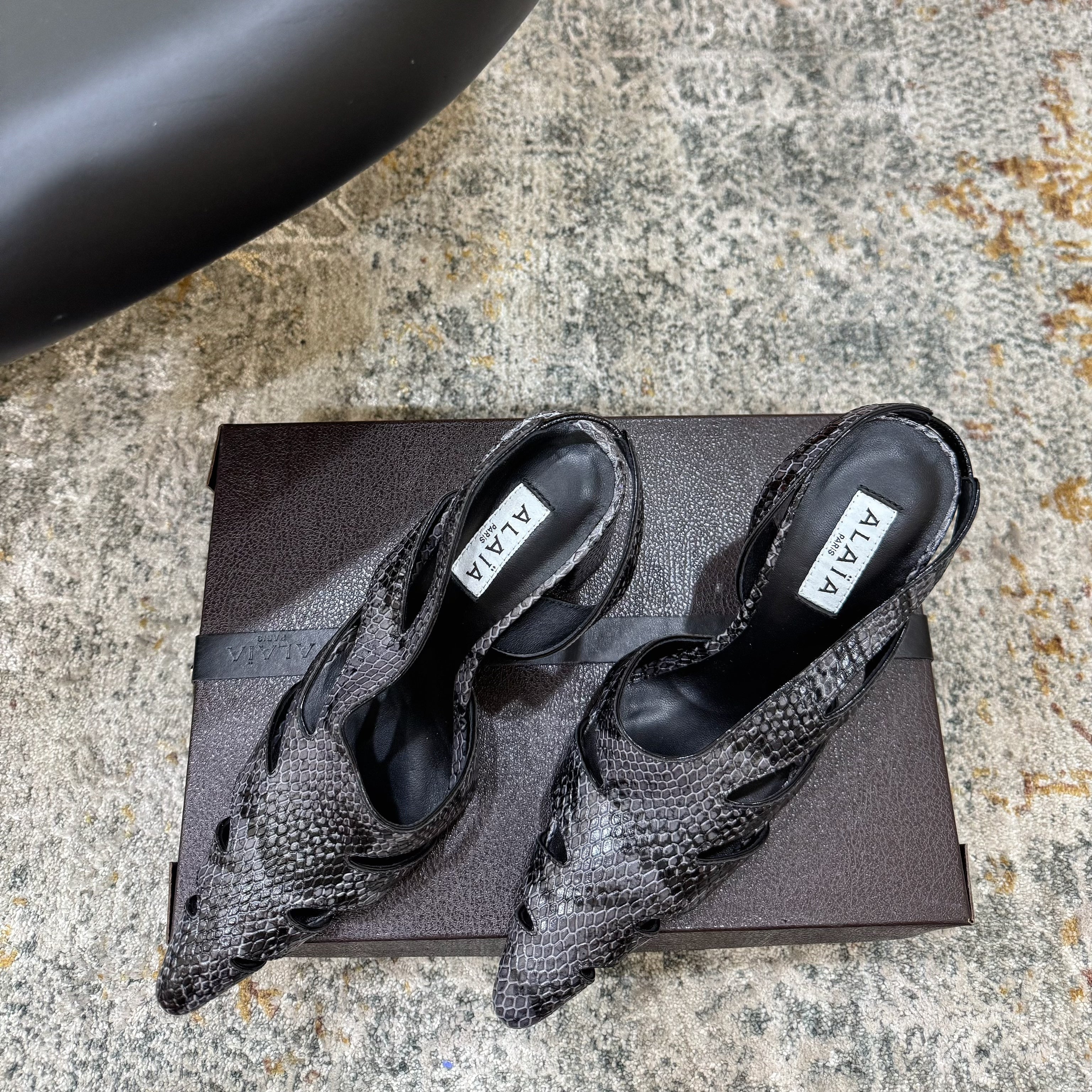Alaia Snake Print Slingback Pumps 9.5cm Black Grey Cowhide 881561