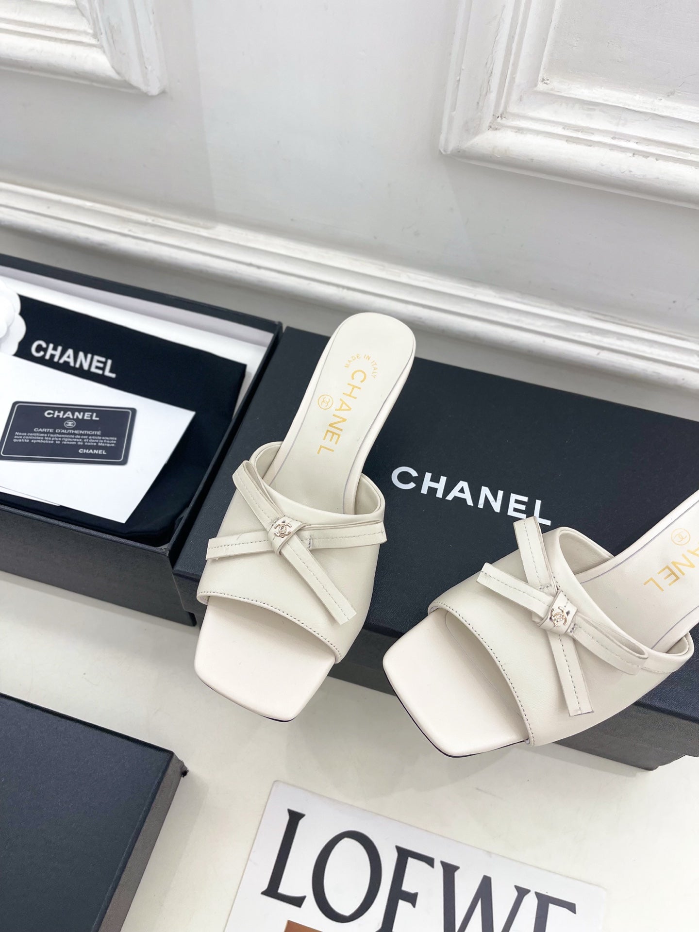 CC Bow Mules 5cm Cream Lambskin Leather 891755