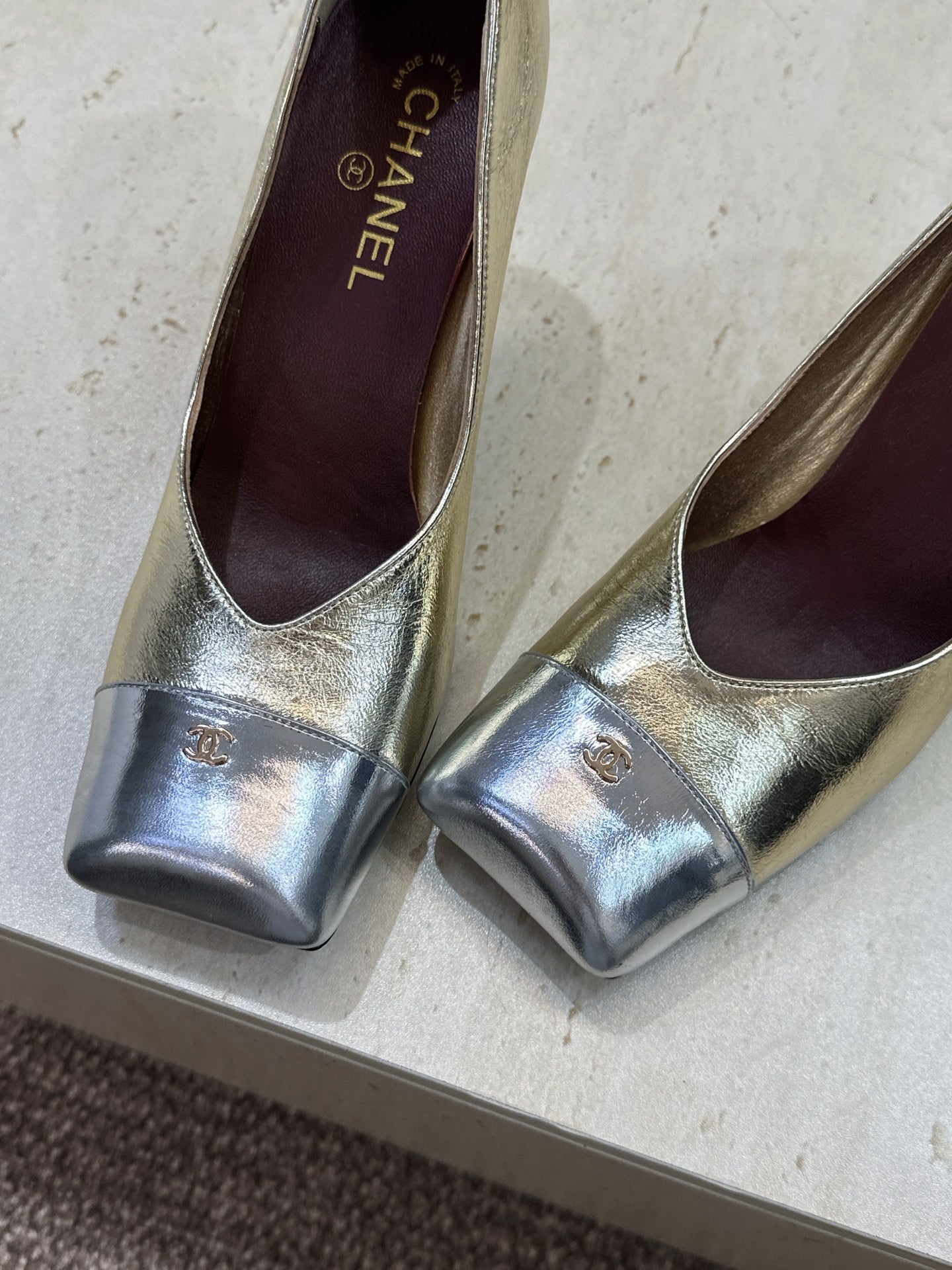 CC Square Toe Block Heel Pumps 90mm Gold Metallic Patent Leather 896864