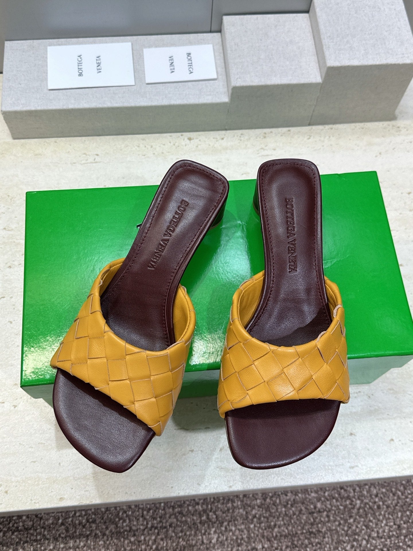 BV 26s Blink Intrecciato Mules 4.5cm Tan Brown Leather 896570