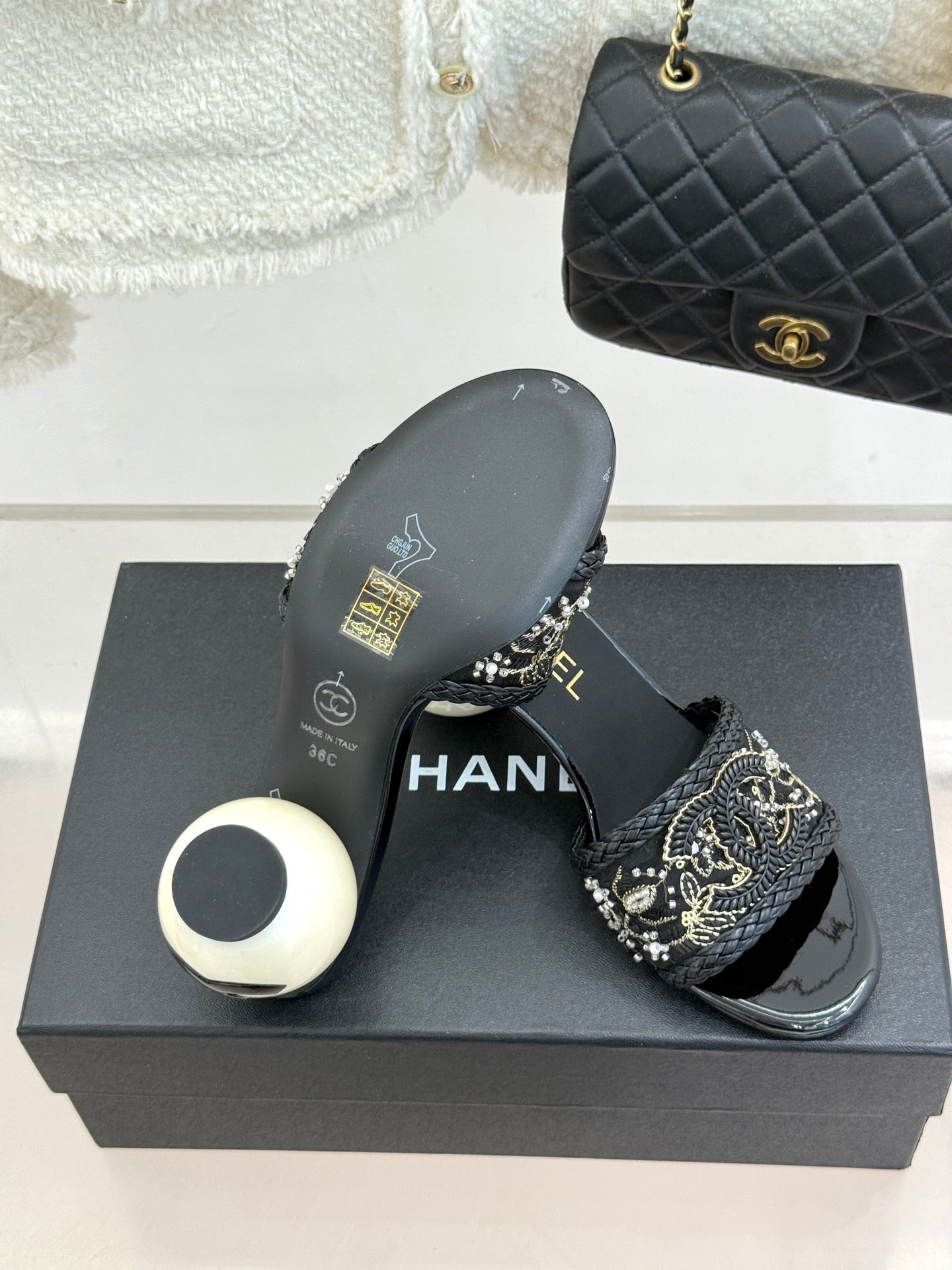 CC Pearl Heel Beaded Embroidered Mules Black Lambskin 904681
