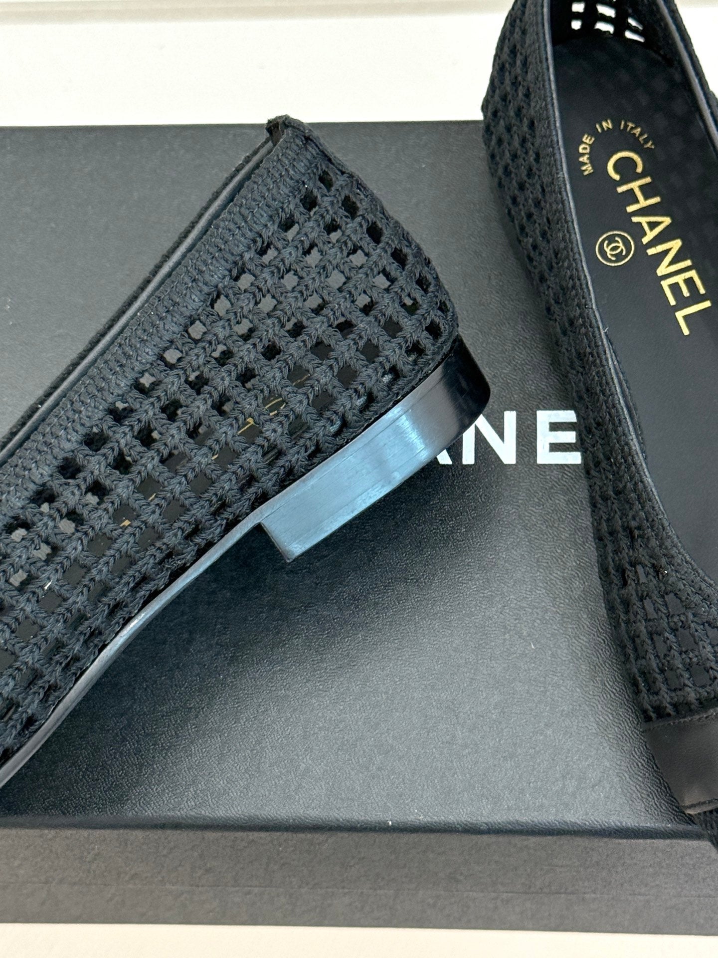CC Mesh Woven Ballet Flats Black Woven Fabric 904675