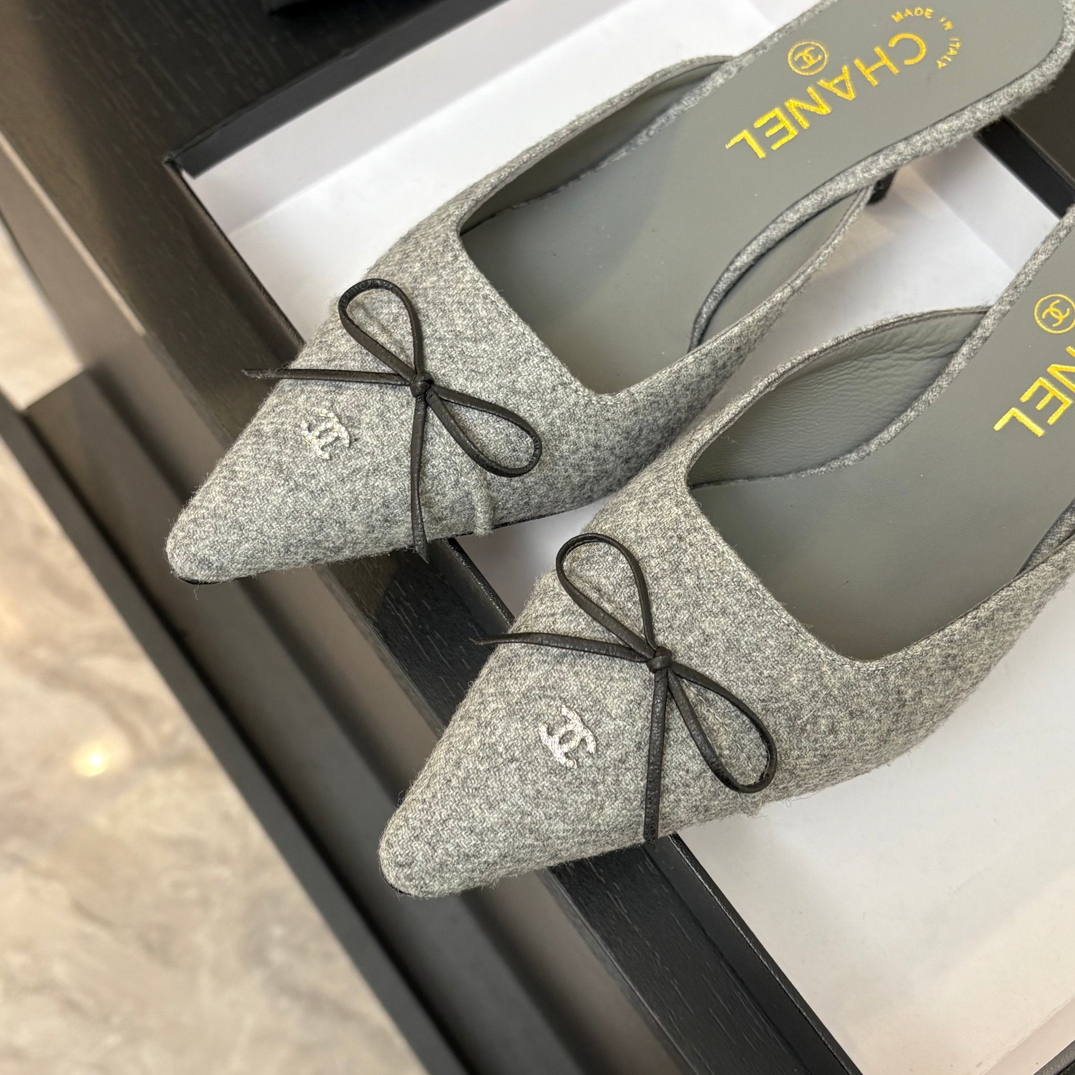 CC Bow Pointed Toe Mules 6.5cm Grey Tweed 912923