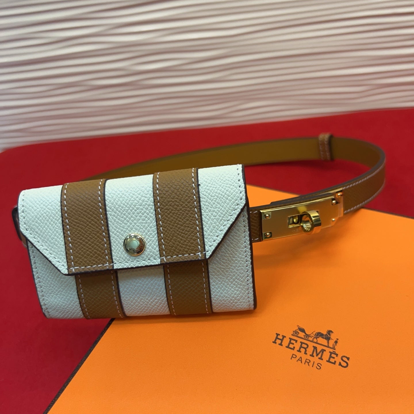 HM Kelly Pocket 18 Belt Epsom Calfskin 214050