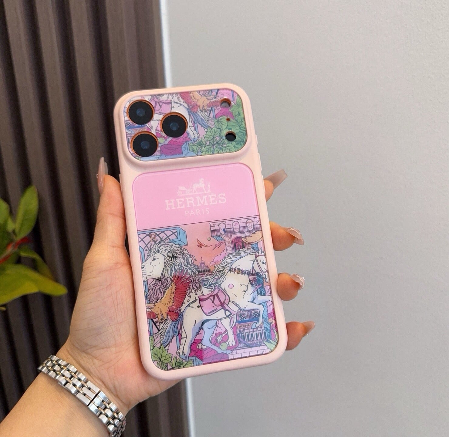 HM iPhone Case 390500