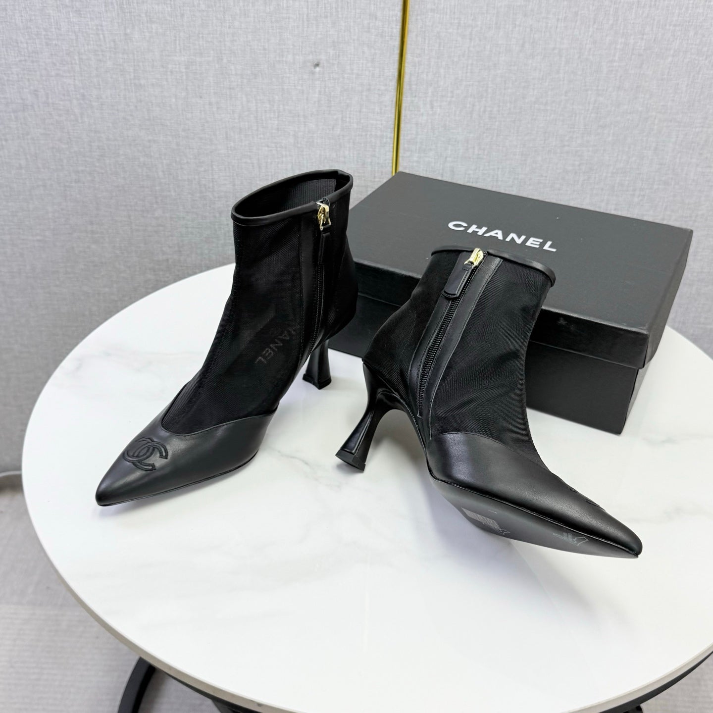 CC 26s Pointed-Toe Stiletto Ankle Boots Black Sheepskin Mesh 972790