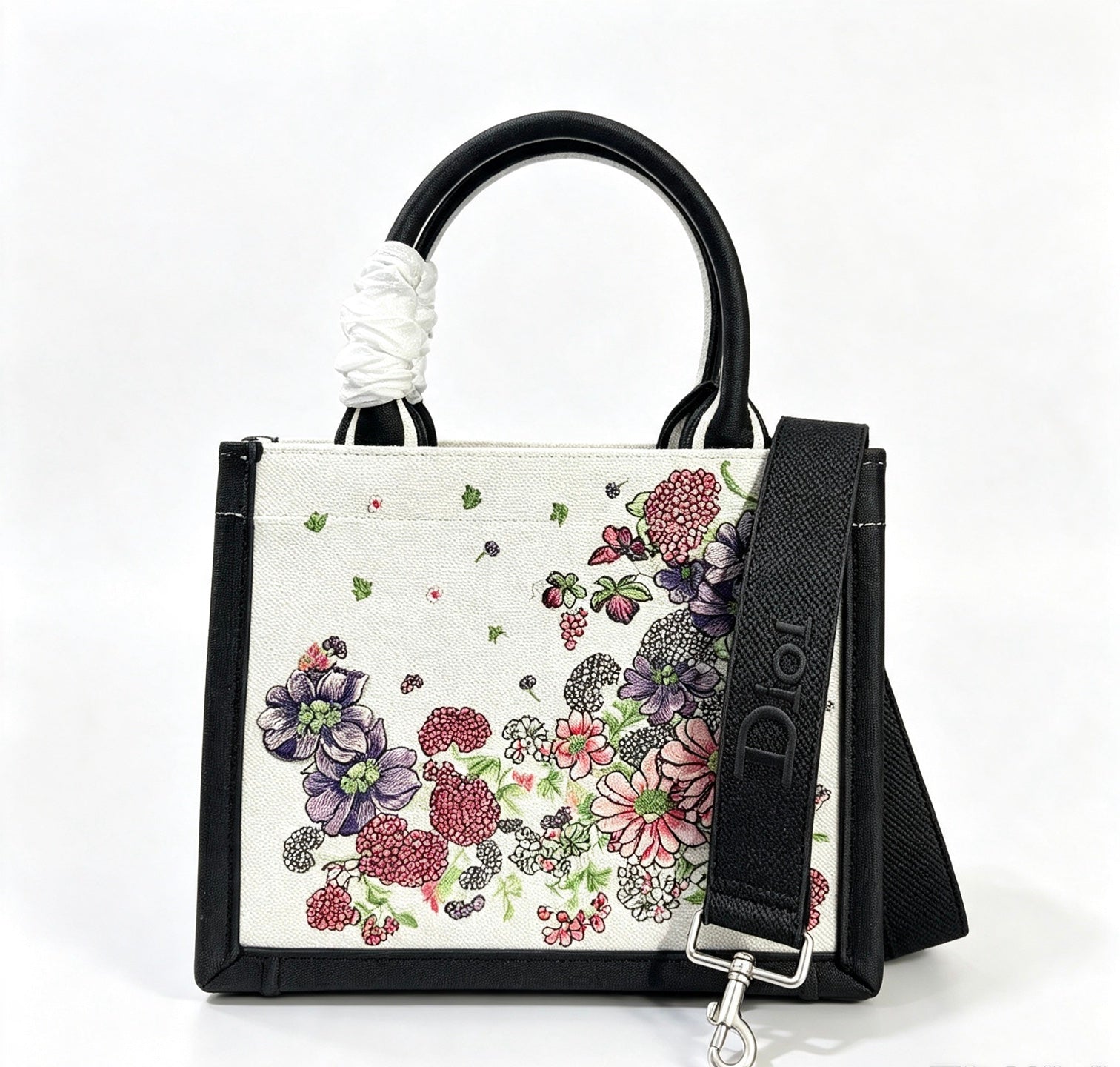 CD Book Tote With Strap Dior Hortensia Garden Embroidery Canvas 163495