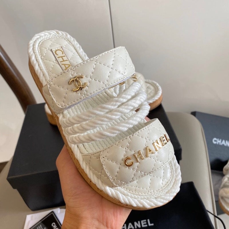 CC 26s Sandals White Fabric Calfskin 140031