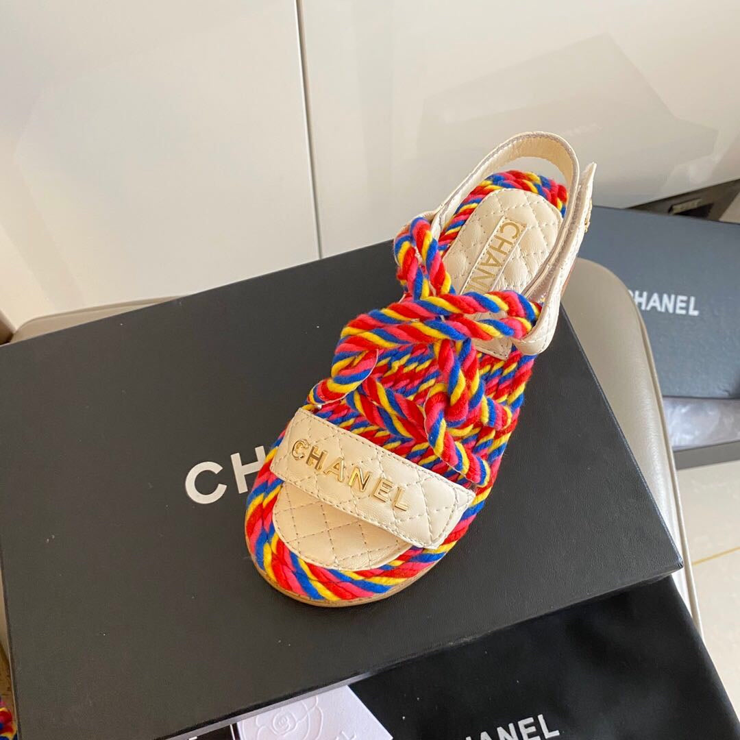 CC 26s Sandals Beige Multicolor Fabric Calfskin 140029