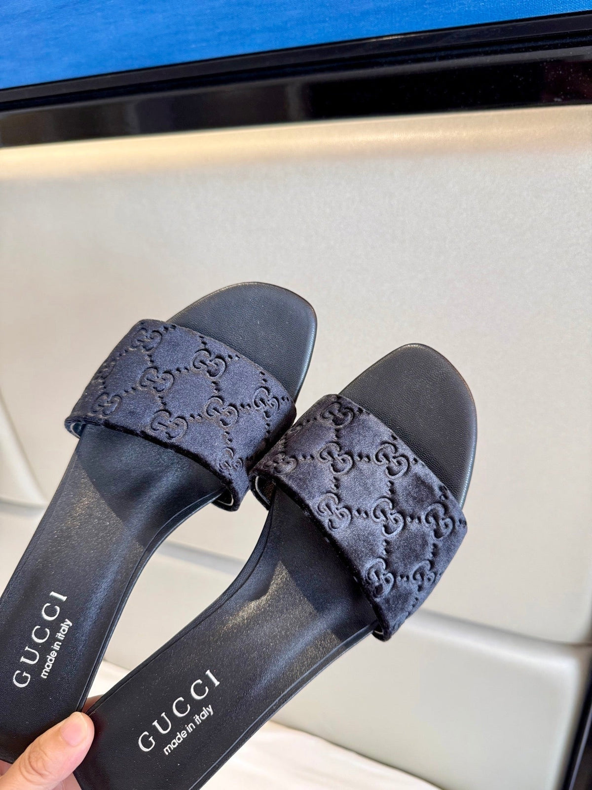 Gucci 26s Slide Sandals 5.5cm Black Velvet