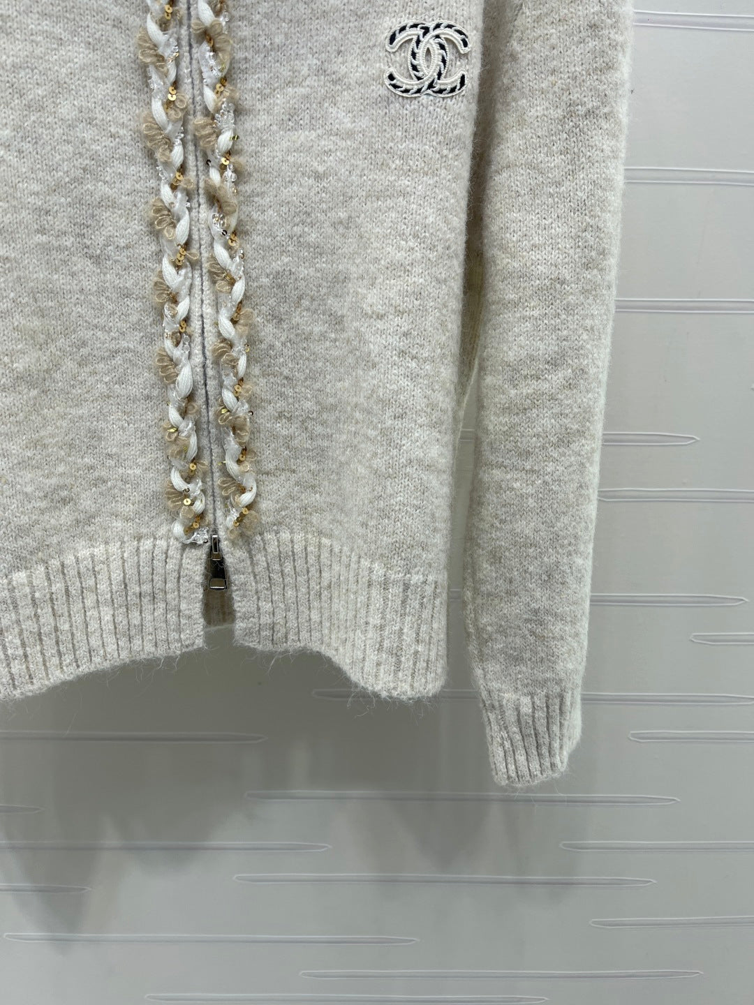 CC 26FW Textured-Trim Zip-Up Sweater CC Logo Cashmere 274028