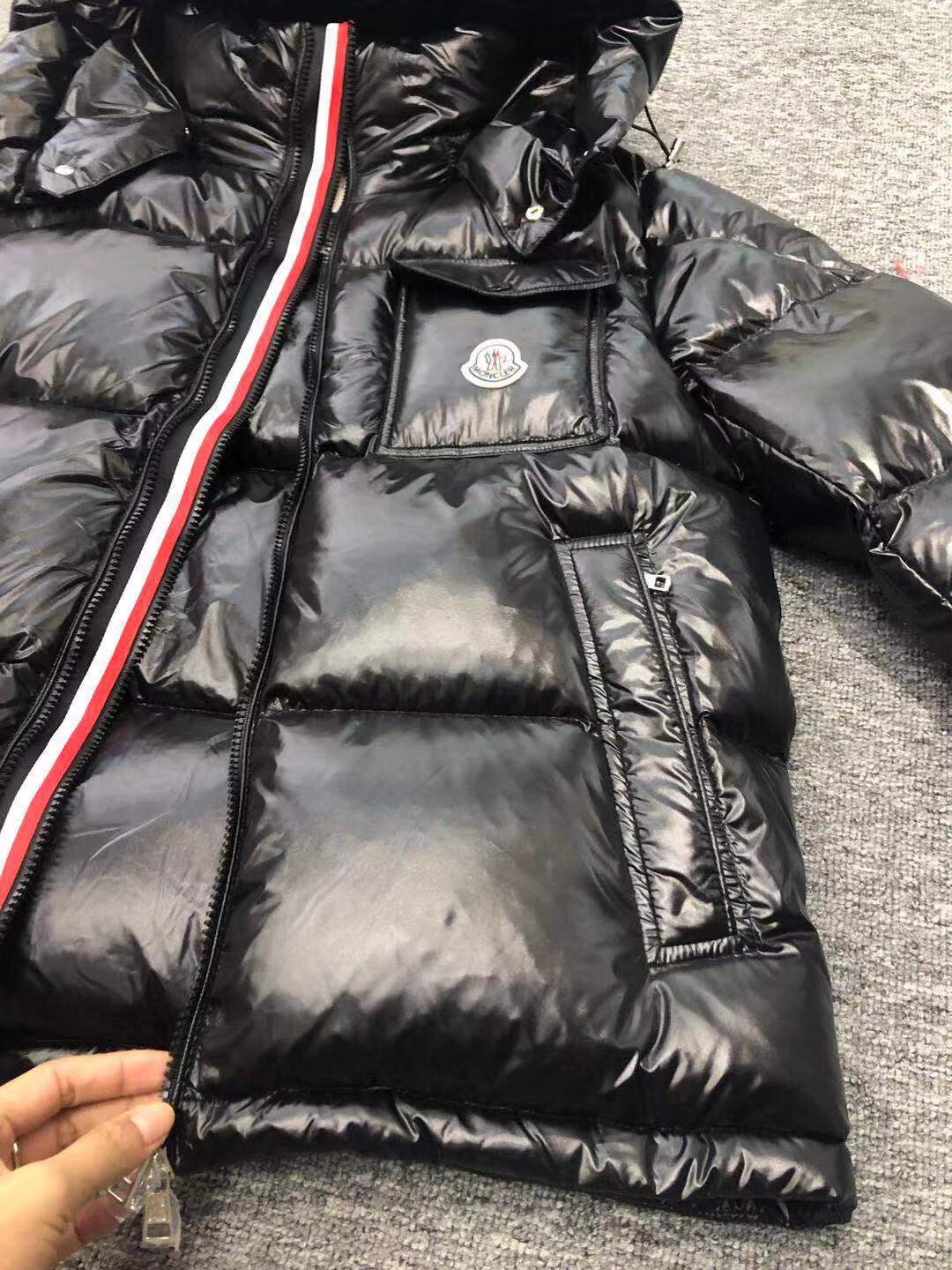 Moncler 26s Jacket Montbeliard Short Down Jacket Black Nylon 429997
