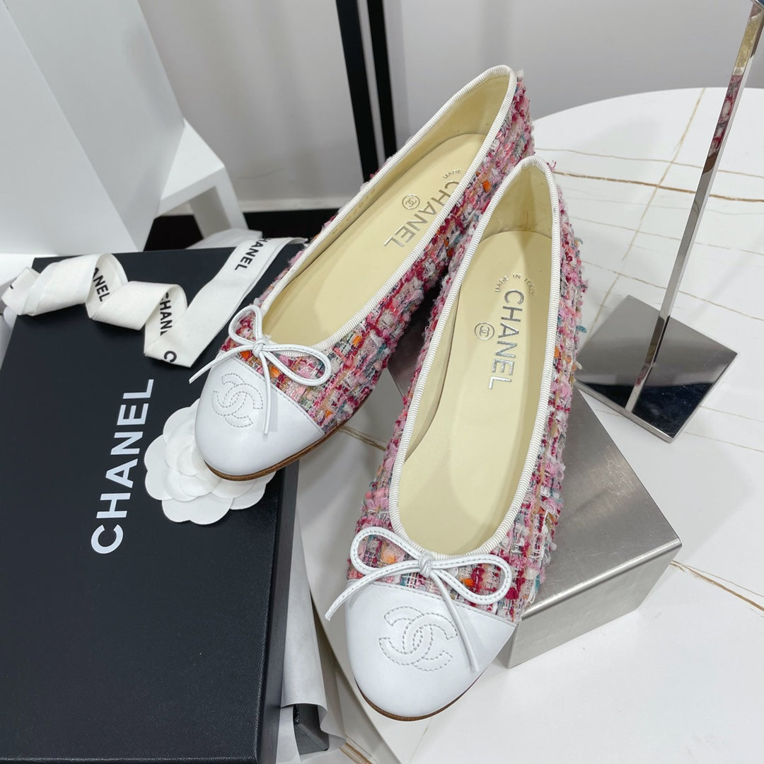 CC 26s Ballet Flat White Hot Pink Colorful Tweed Leather 944404