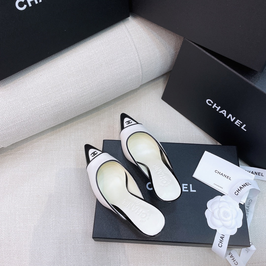 Chanel 26s Mules 8cm White Black Smooth Leather 156619