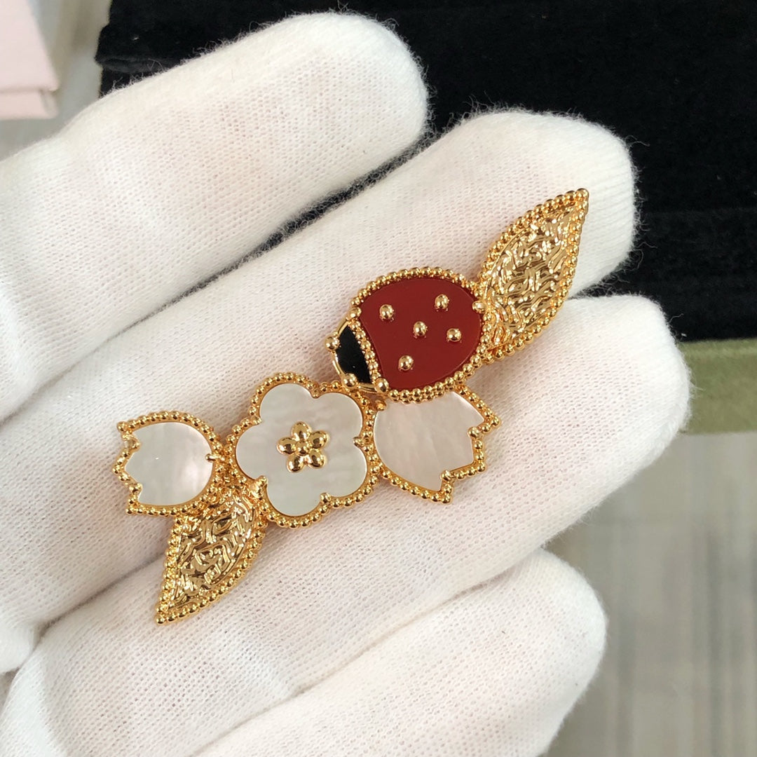 VCA Lucky Spring Brooch