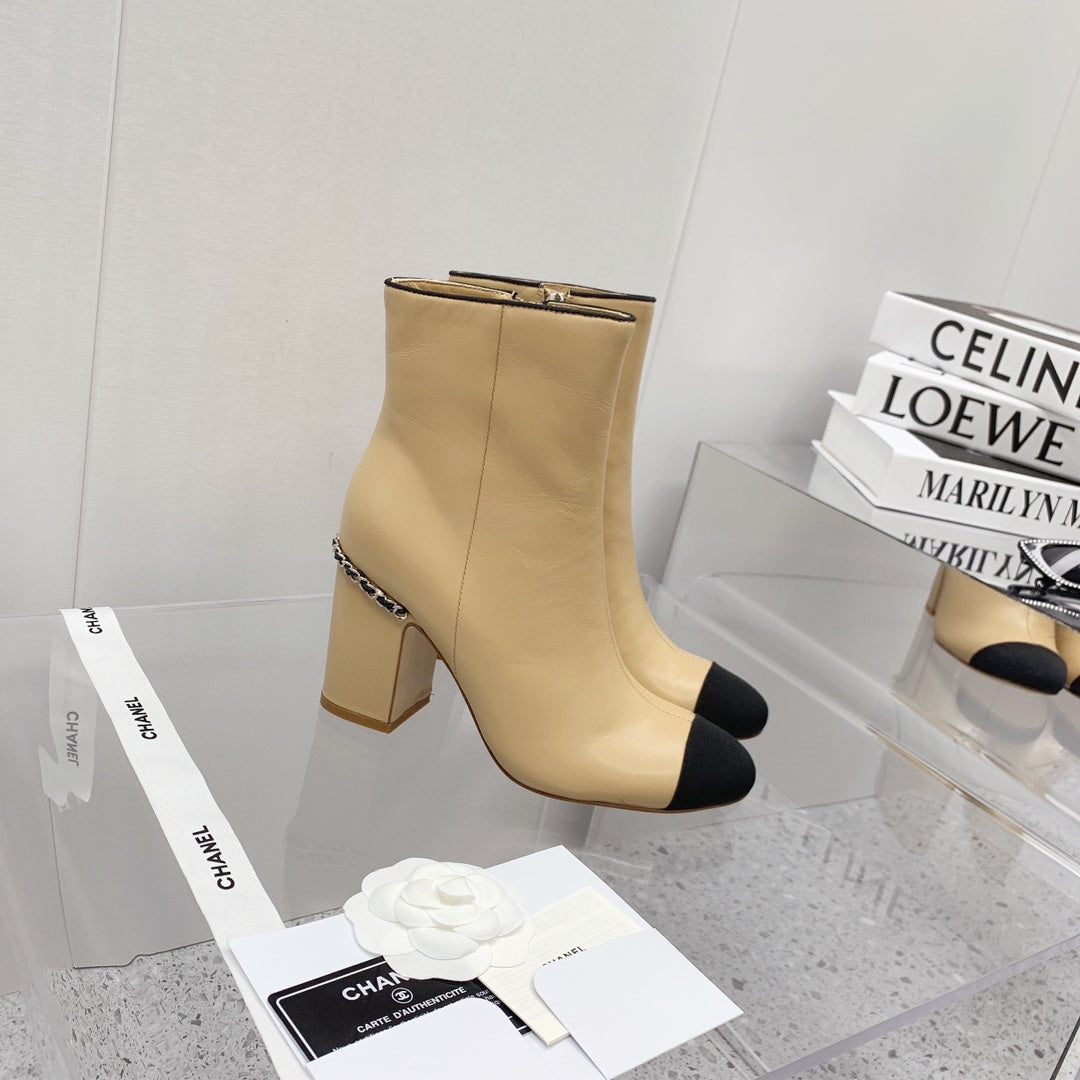 CC 26s Ankle Boots 8cm Beige Black Leather 162840