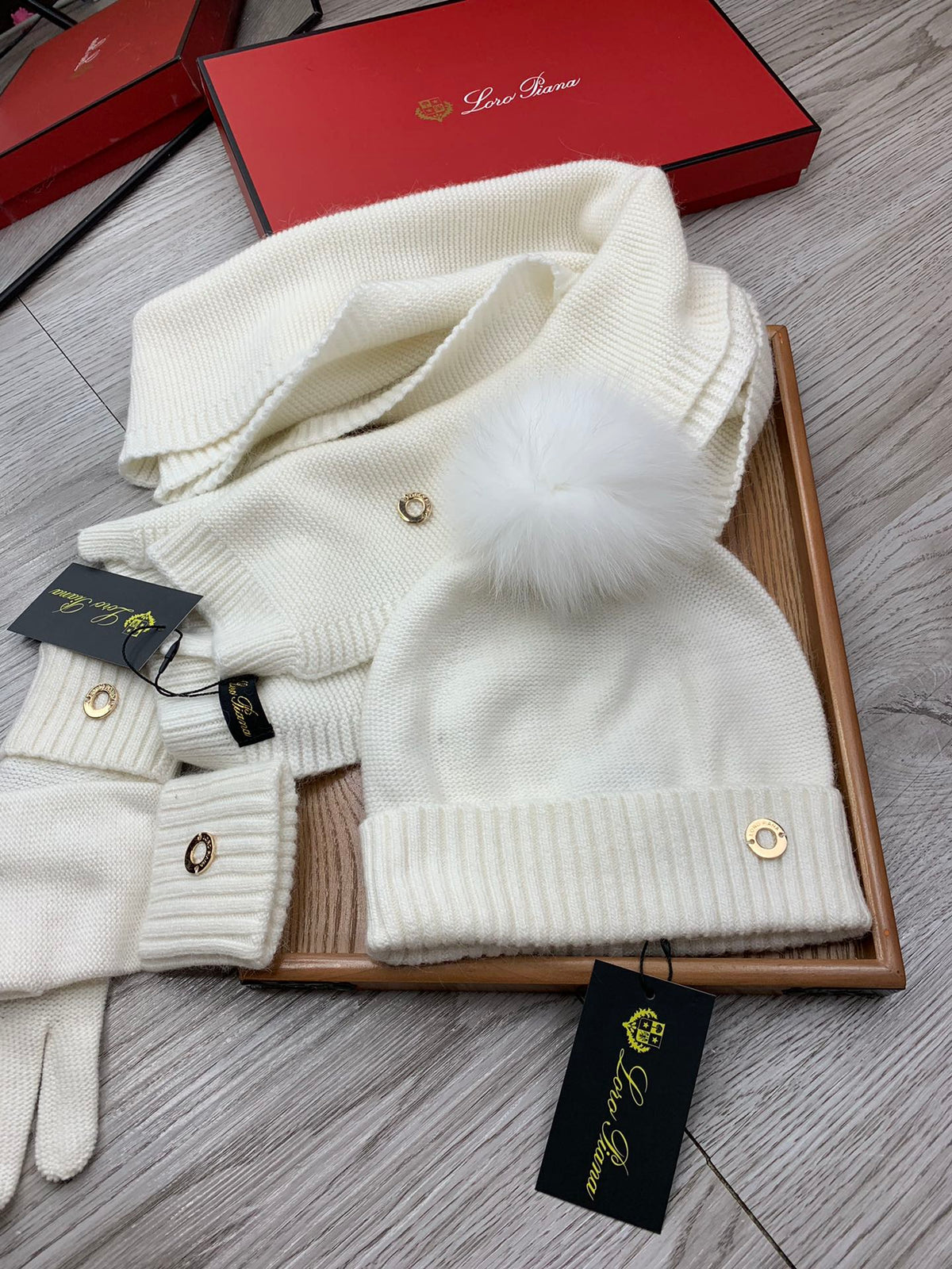 Loro Piana Hat Scarf Gloves Set White Knit Fur 475087