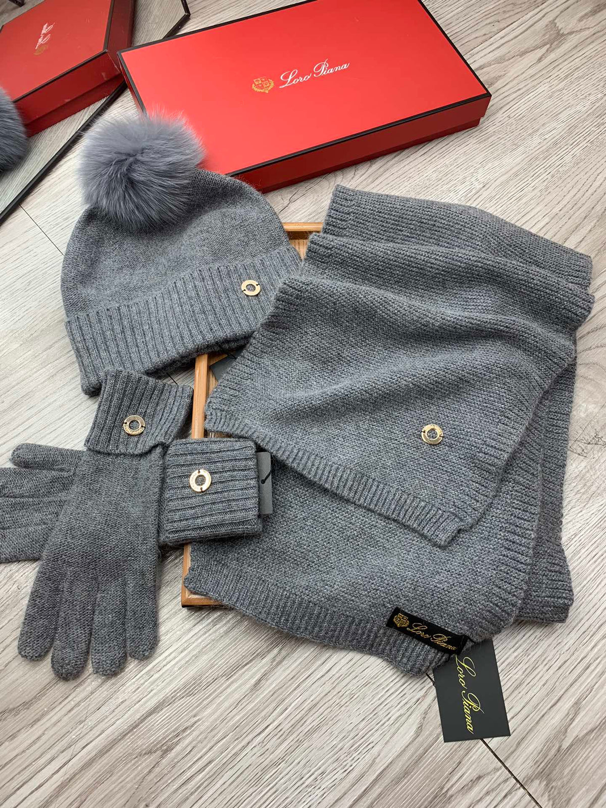 Loro Piana Hat Scarf Gloves Set Gray Knit Fur 475086