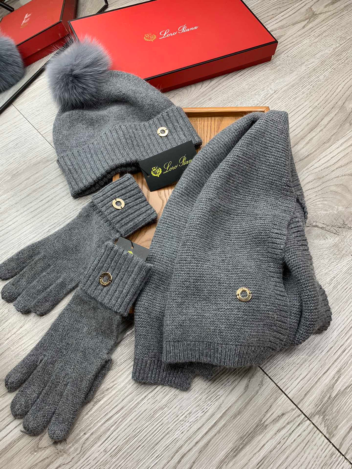 Loro Piana Hat Scarf Gloves Set Gray Knit Fur 475086