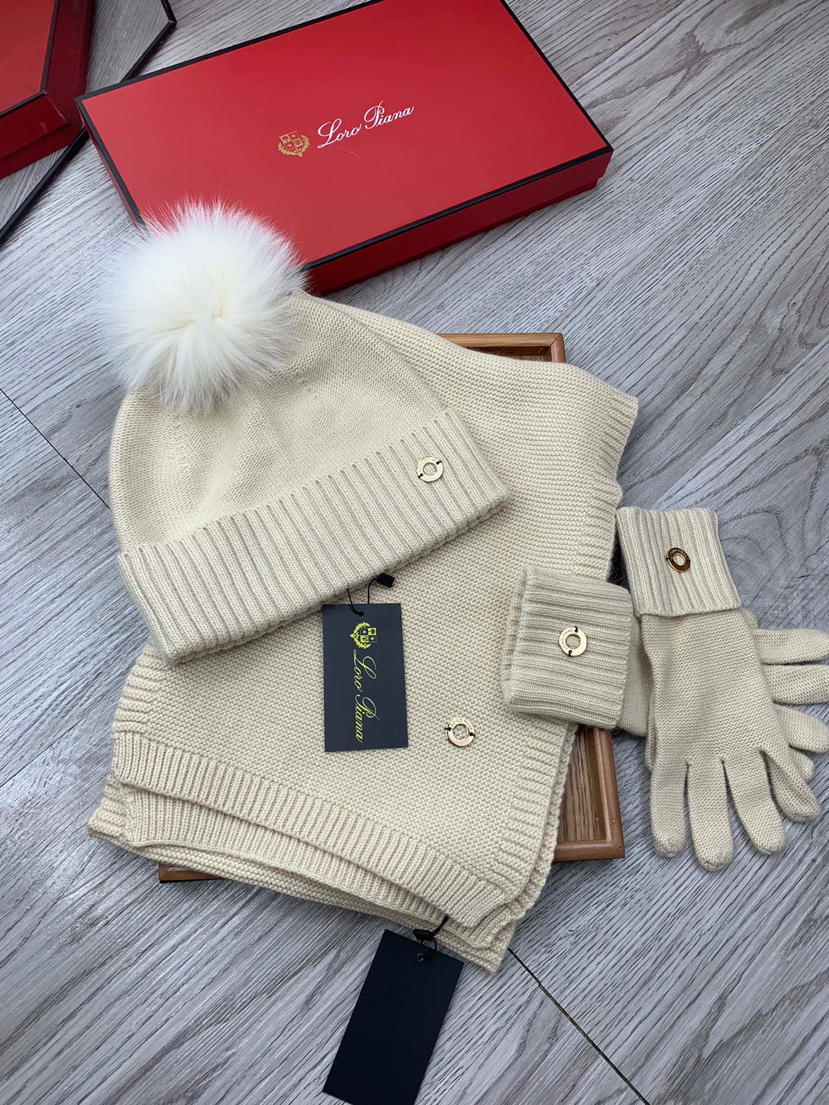 Loro Piana Hat Scarf Gloves Set Light Beige Knit Fur 475084