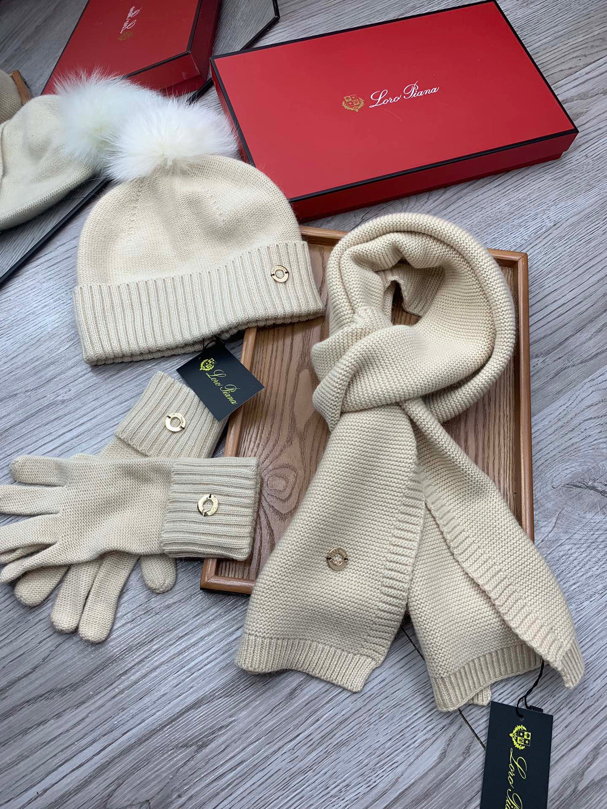 Loro Piana Hat Scarf Gloves Set Light Beige Knit Fur 475084