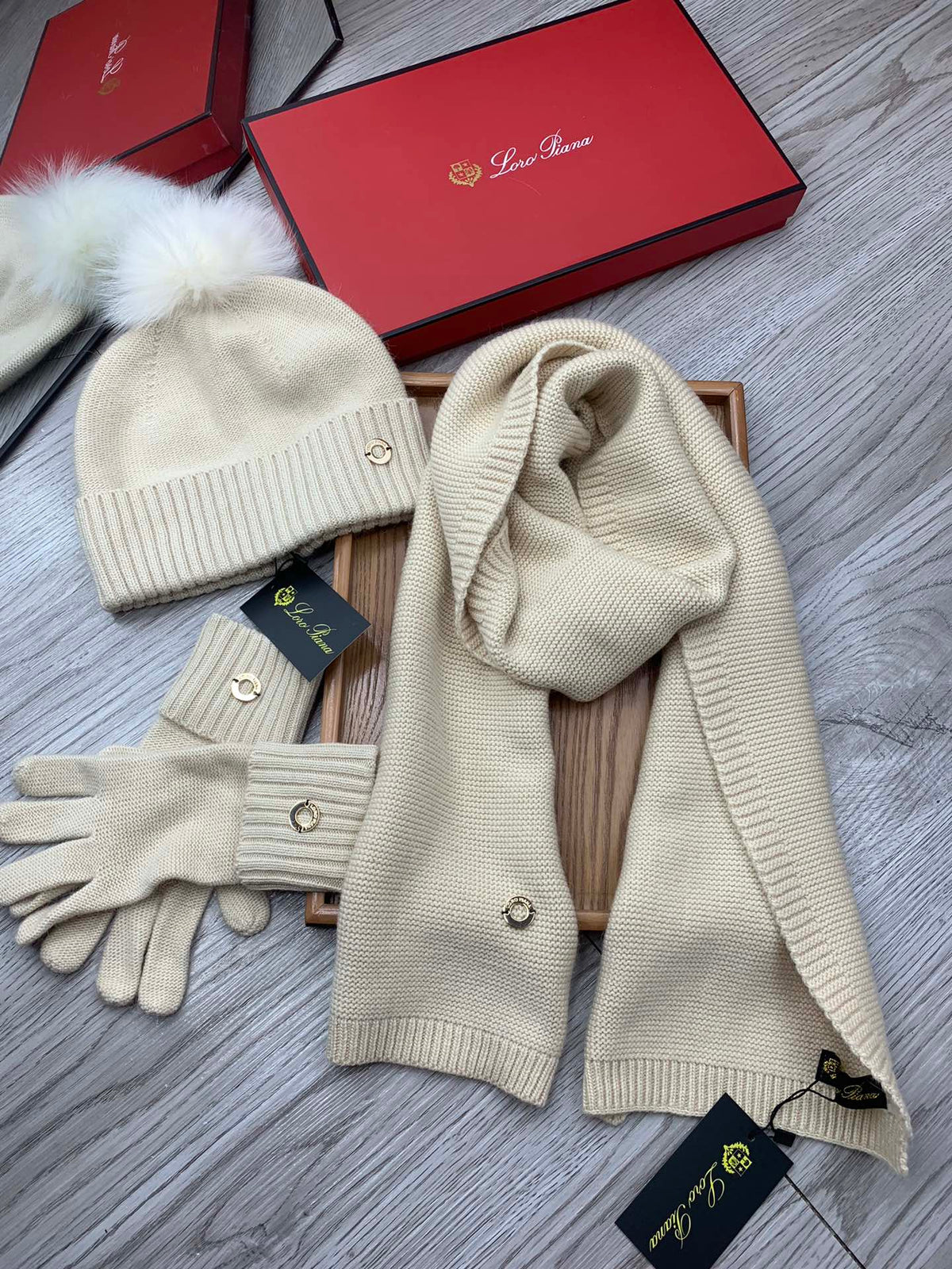 Loro Piana Hat Scarf Gloves Set Light Beige Knit Fur 475084