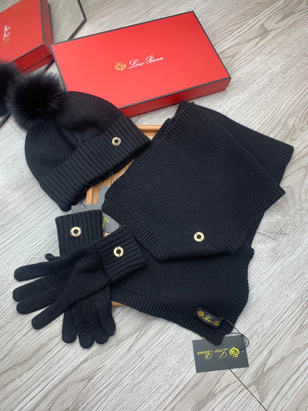 Loro Piana Hat Scarf Gloves Set Black Knit Fur 475082