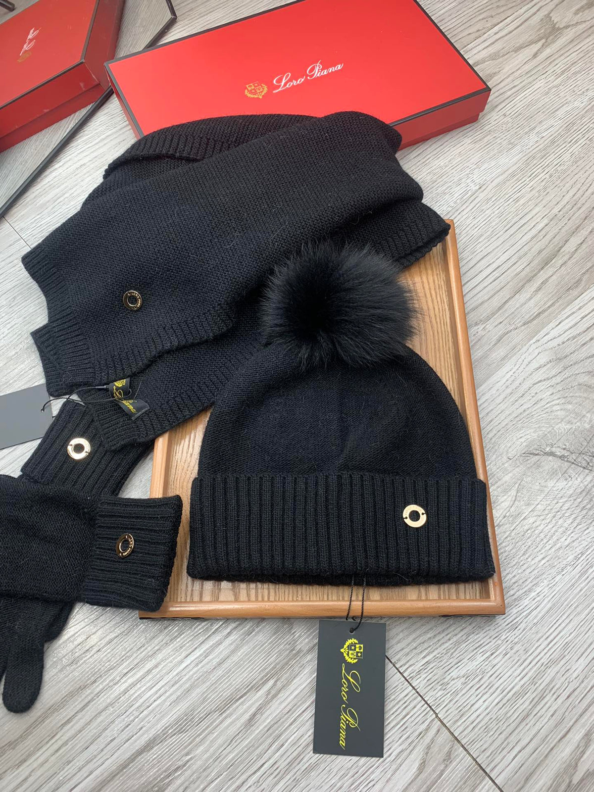 Loro Piana Hat Scarf Gloves Set Black Knit Fur 475082