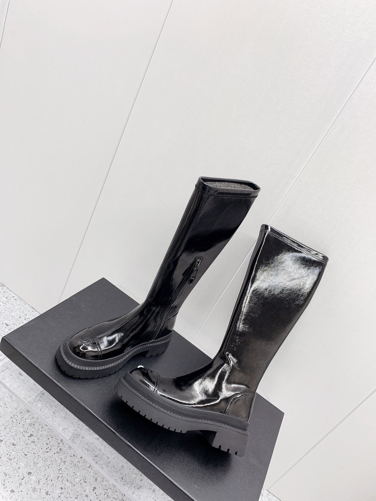 CC 2026 Logo Chunky Platform Knee-High Boots Black Patent Leather 161597