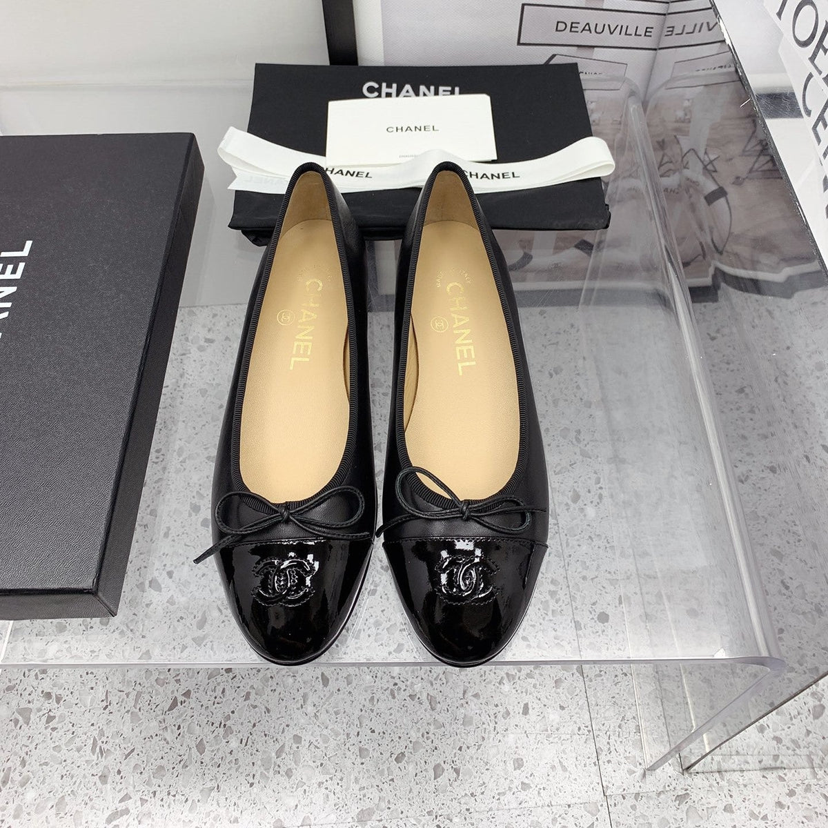 CC 2026 Logo Ballet Flats Black Leather 161608