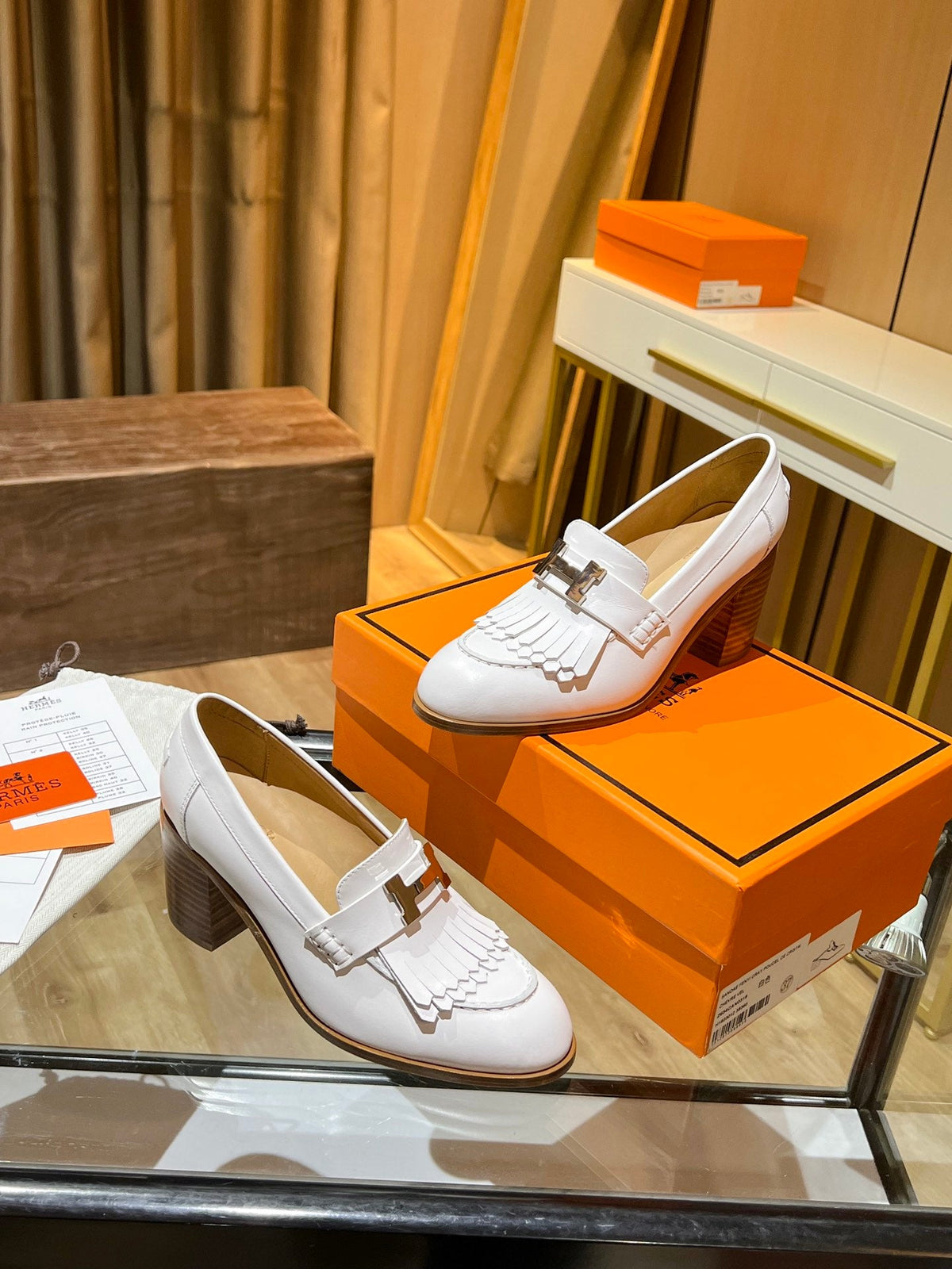 HM 26s Elysee Loafers 7cm White Leather 149084