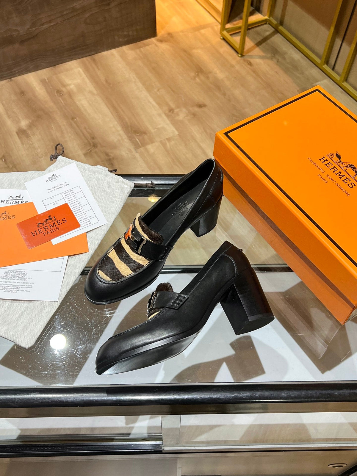 HM 26s Dauphine Loafers 7cm Black Pony Hair 149085