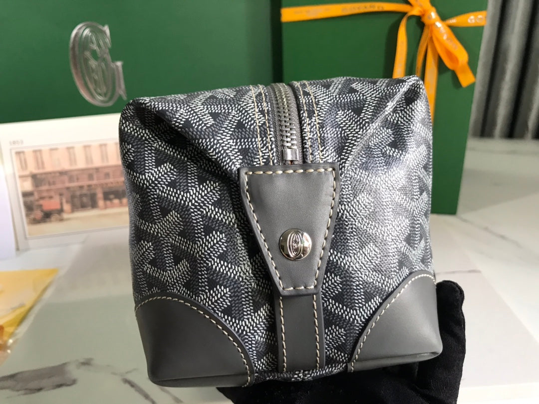 Goyard Bowling 25 Toiletry Bag Grey Canvas & Calfskin