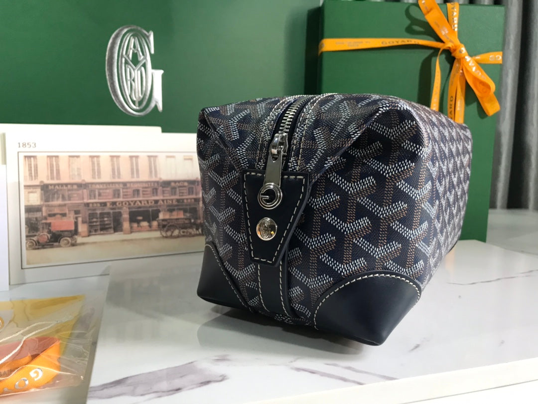 Goyard Bowling 25 Toiletry Bag Navy Blue Canvas & Calfskin